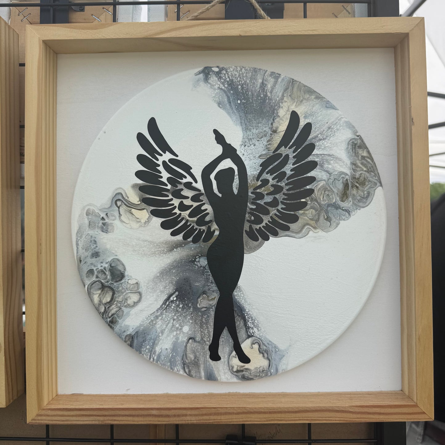 10" Round Slate Twist Framed Art (Angel)