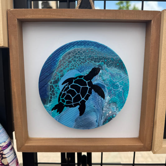 8" Round Framed Art - Oceania (Turtle)